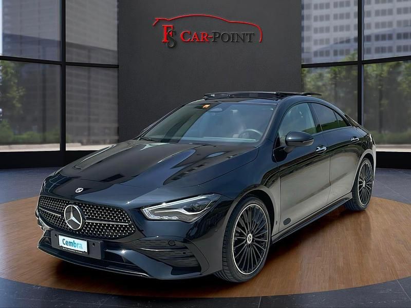 Gebraucht Mercedes CLA220 191 PS (140 kW) 2024 Schwarz Limousine