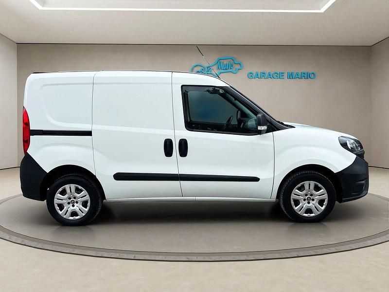 Gebraucht Fiat Doblò 95 PS (69 kW) 2018 Van / Kleinbus