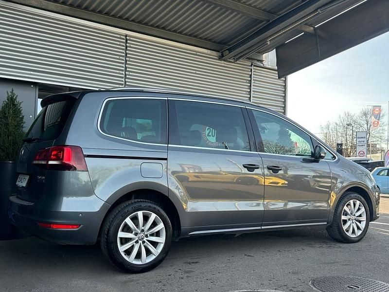 Gebraucht VW Sharan Highline 184 PS (135 kW) 2016 Van / Kleinbus