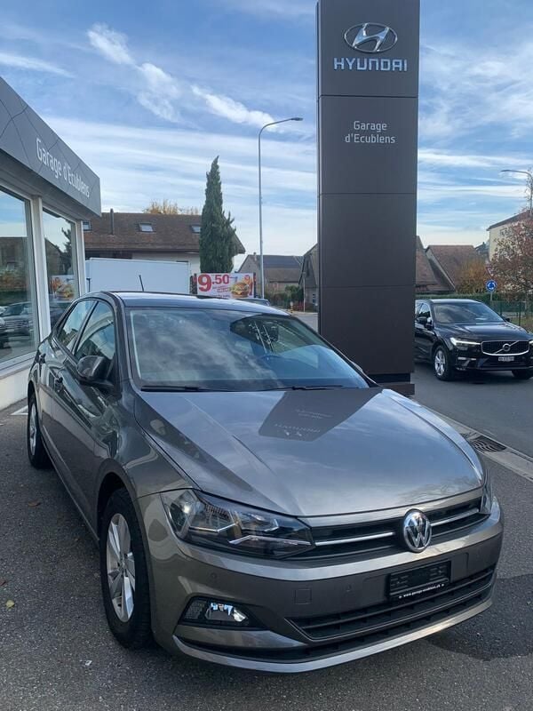 Grau Gebraucht 2018 VW Polo Comfortline Limousine | CHF 15’800 (Fairer Preis) - Bild 1/4