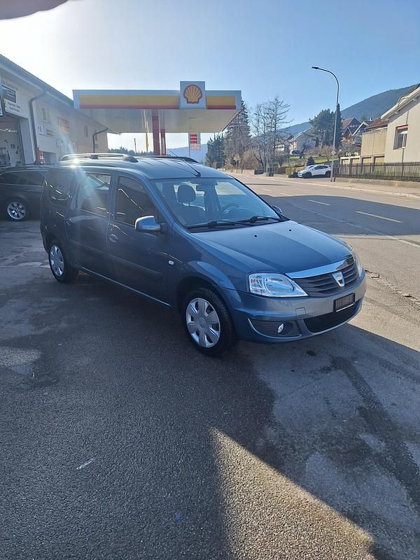 Gebraucht Dacia Logan Lauréate 86 PS (63 kW) 2010