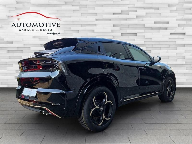 Neu Alfa Romeo GT Junior 136 PS (100 kW) 2025 Kombi