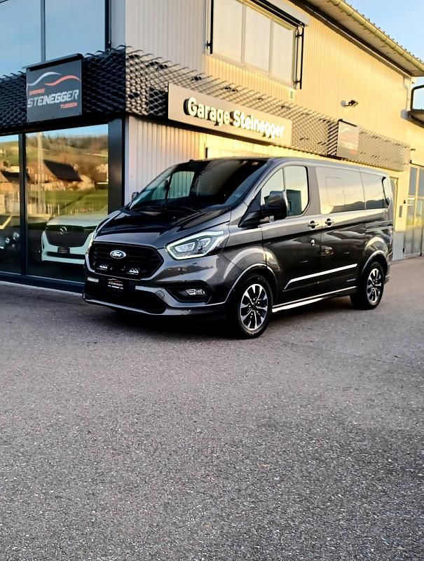 Gebraucht Ford Tourneo Custom Sport 170 PS (125 kW) 2019 Van