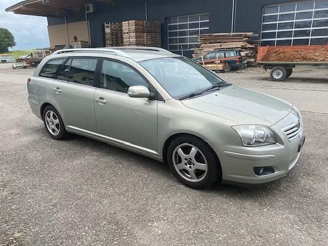 Gebraucht Toyota Avensis Sol 147 PS (108 kW) 2007 Kombi