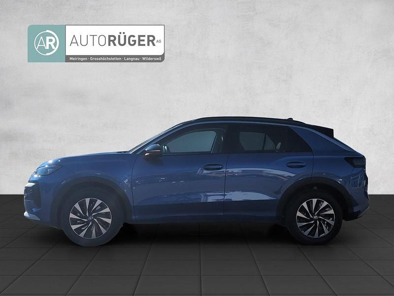 Neu VW T-Roc Style 150 PS (110 kW) 2026 Blau SUV