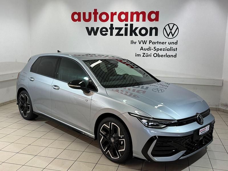 Silber Neu 2026 VW Golf R-line Limousine | CHF 36’800 (Superpreis) - Bild 1/4