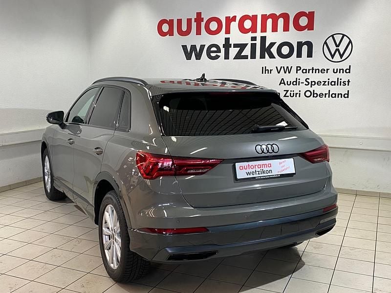 Gebraucht Audi Q3 Advanced 150 PS (110 kW) 2024 Grau SUV