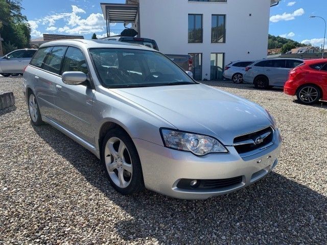 Субару legacy awd