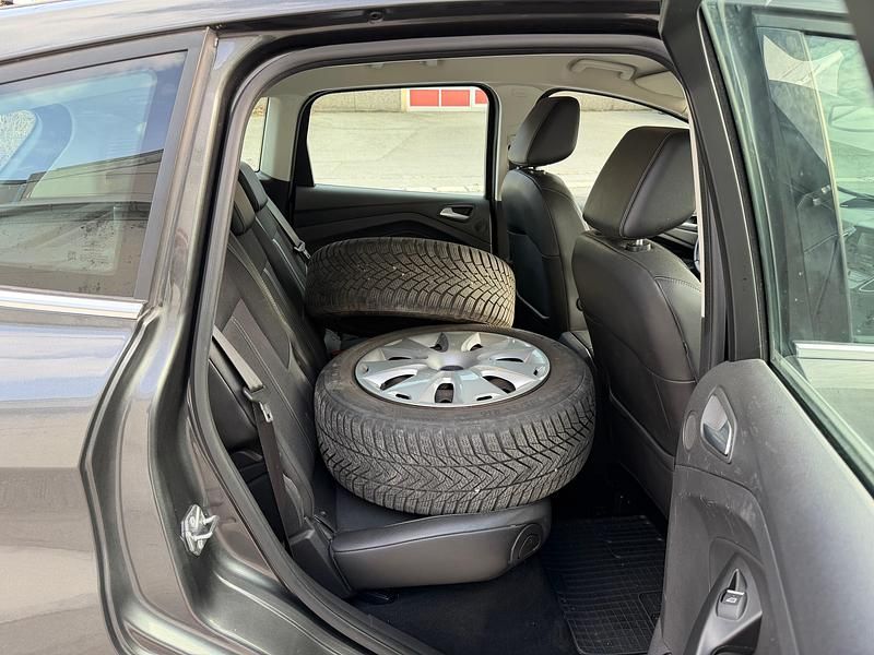 Gebraucht Ford C-MAX Titanium 150 PS (110 kW) 2015 Van / Kleinbus