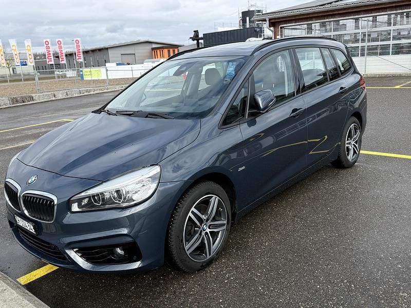 Gebraucht BMW 218 Gran Tourer Sport Line 150 PS (110 kW) 2015 Van / Kleinbus
