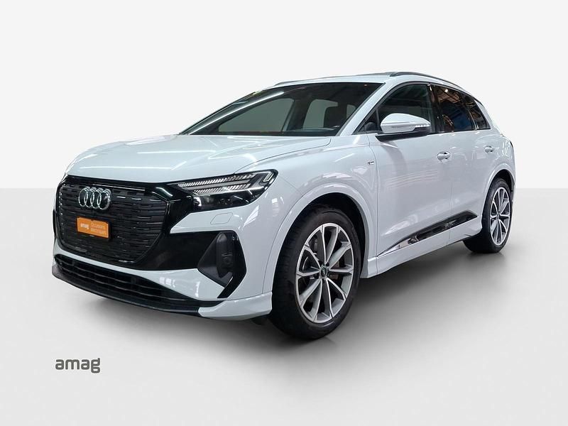 Gletscherweiss metallic Gebraucht 2021 Audi Q4 e-tron Ambiente SUV | CHF 34’990 (Fairer Preis) - Bild 1/4