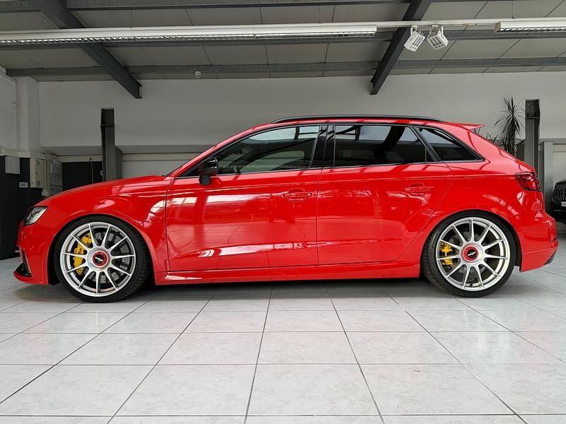 Gebraucht Audi RS3 Sportback 400 PS (294 kW) 2018 Kleinwagen