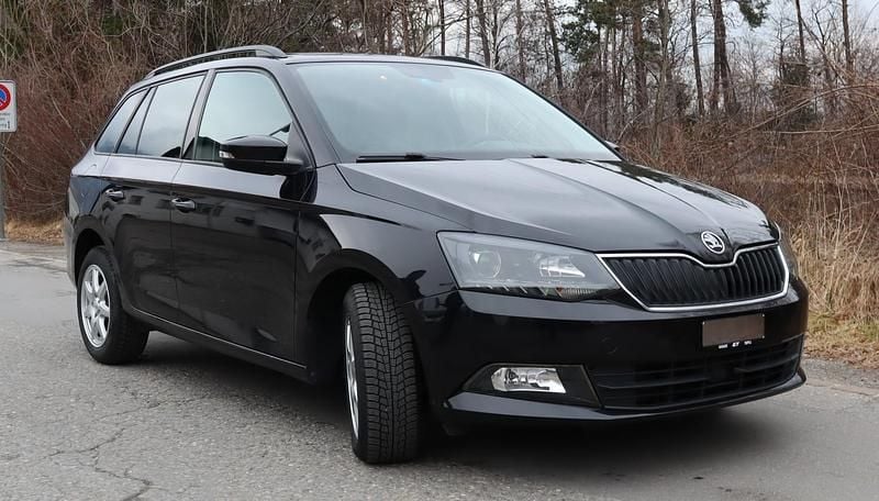 Schwarz Gebraucht 2017 Skoda Fabia Ambition Kombi | CHF 11’850 (Guter Preis) - Bild 1/4