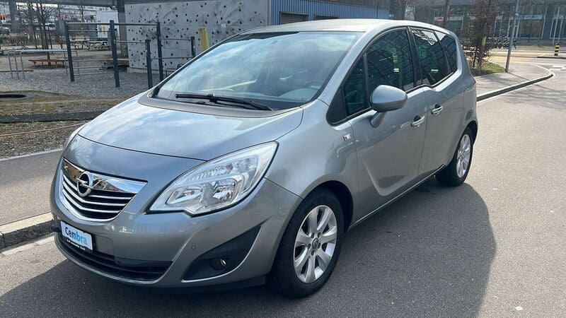 Gebraucht Opel Meriva Color Edition 140 PS (102 kW) 2012 Van / Kleinbus