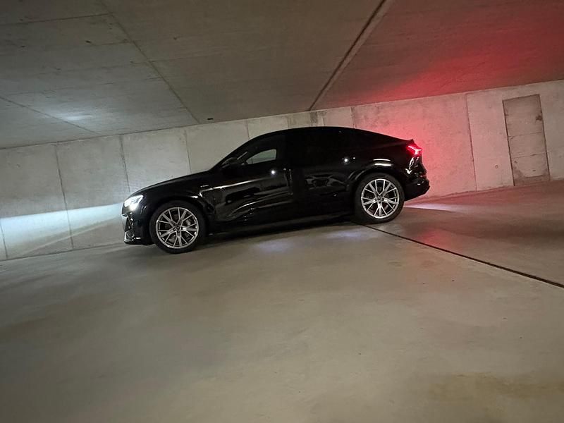 Gebraucht 2020 Audi e-tron S-Line SUV | CHF 33’900 - Bild 1/4