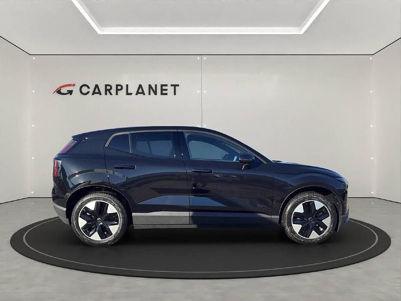 Neu Volvo EX30 Core 200 kW (272 PS) 2025 Schwarz SUV
