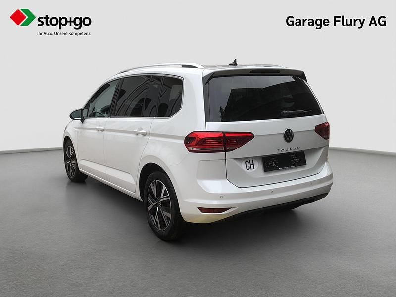 Gebraucht VW Touran Highline 150 PS (110 kW) 2024 Van / Kleinbus