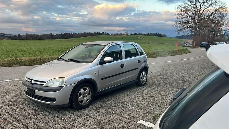 Gebraucht Opel Corsa 90 PS (66 kW) 2003 Kleinwagen