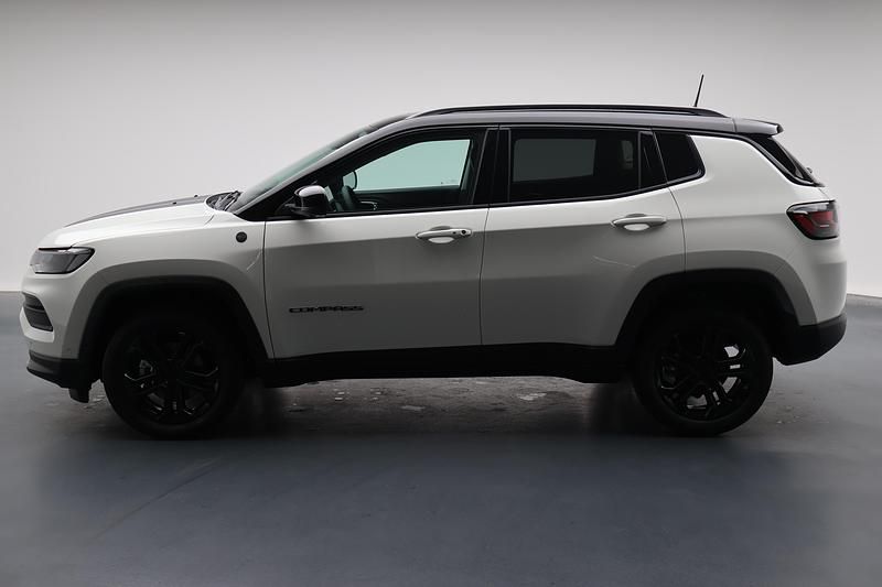 Neu Jeep Compass North 130 PS (95 kW) 2025 Weiss SUV