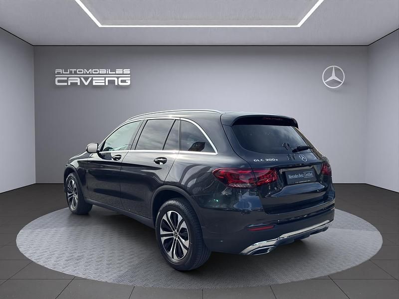 Gebraucht Mercedes GLC300e 319 PS (234 kW) 2021 SUV