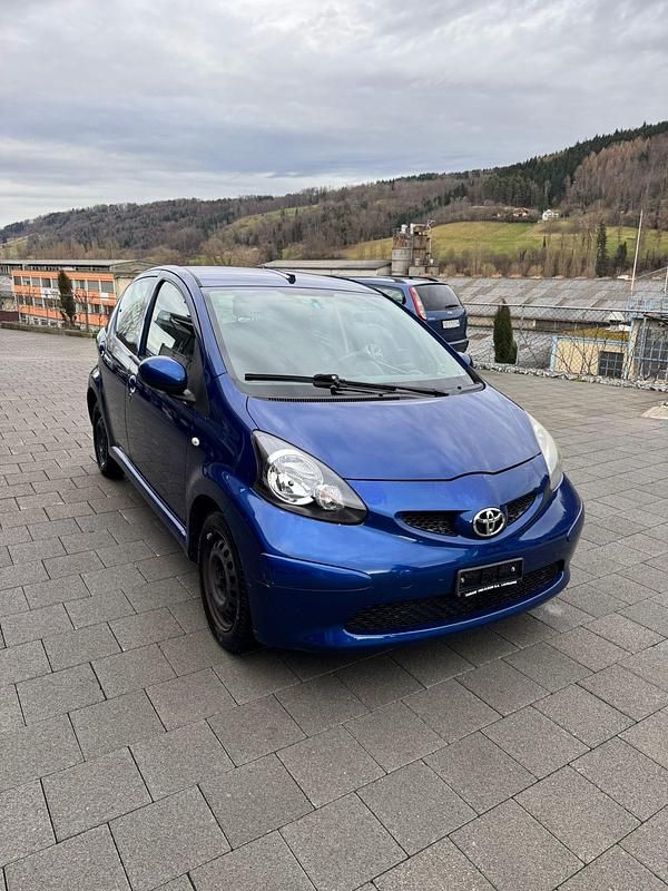 Gebraucht Toyota Aygo Terra 68 PS (50 kW) 2008 Kleinwagen