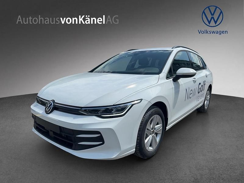 Gebraucht VW Golf VIII Life 150 PS (110 kW) 2024 Weiss Kombi