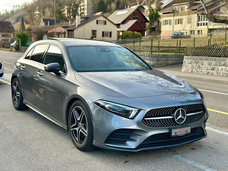 Gebraucht Mercedes A250 AMG line 224 PS (164 kW) 2019 Limousine