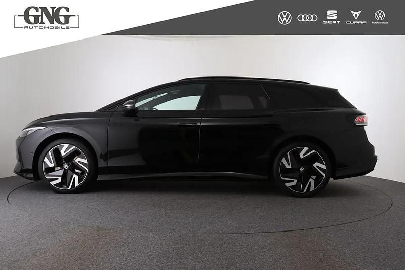 Gebraucht VW ID.7 GTX 250 kW (340 PS) 2025 Schwarz Kombi