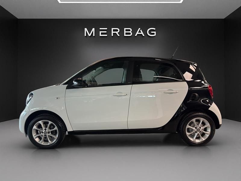 Gebraucht Smart ForFour Passion 90 PS (66 kW) 2016 Weiss Kleinwagen