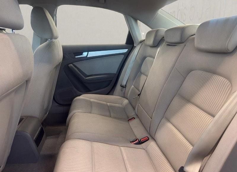 Gebraucht Audi A4 211 PS (155 kW) 2010 Limousine