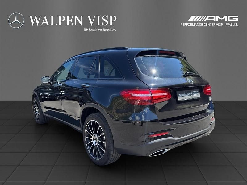 Gebraucht Mercedes GLC350 AMG line 211 PS (155 kW) 2018 Schwarz SUV