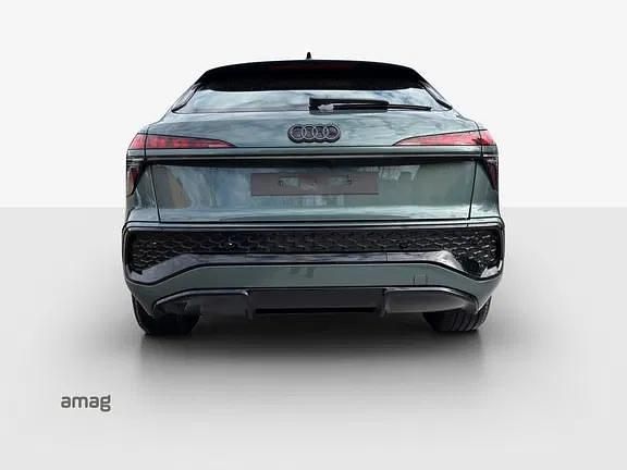 Neu Audi Q3 Advanced 272 PS (200 kW) 2026 Salbeigrün metallic SUV