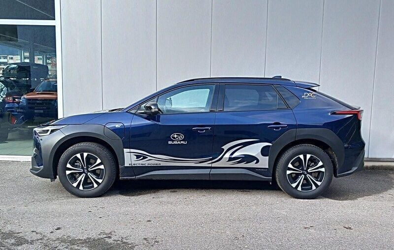 Blau Gebraucht 2023 Subaru Solterra SUV | CHF 38’400 (Teuer) - Bild 1/4