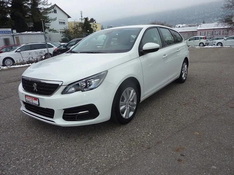 Gebraucht Peugeot 308 SW Active 130 PS (95 kW) 2018 Kombi