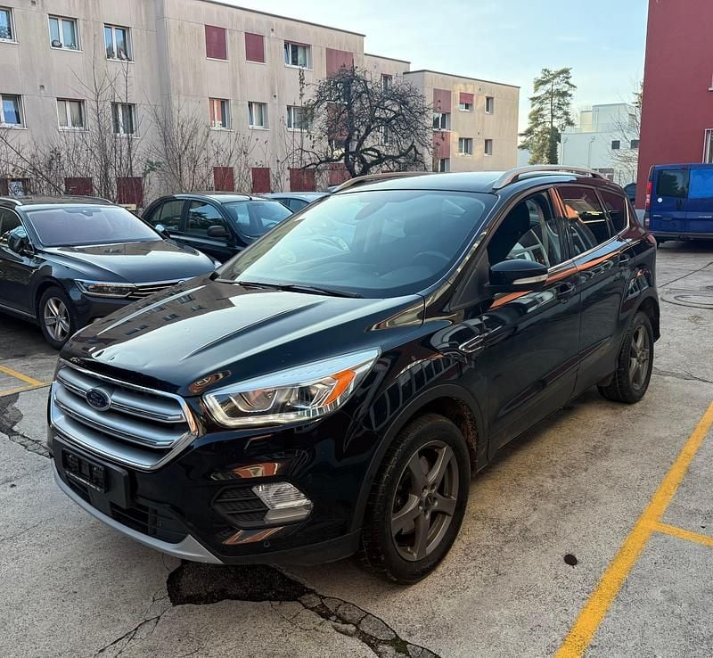 Gebraucht 2017 Ford Kuga Titanium SUV | CHF 7’700 (Etwas zu teuer) - Bild 1/4