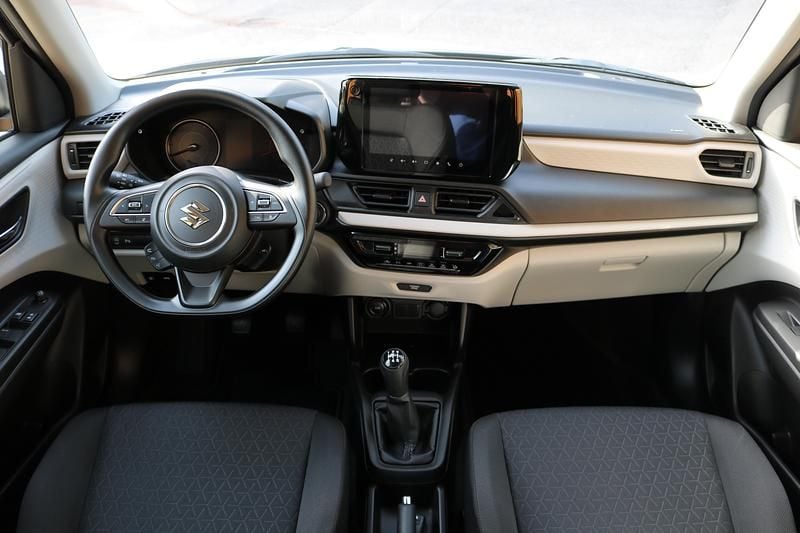 Gebraucht Suzuki Swift 82 PS (60 kW) 2025 Kleinwagen