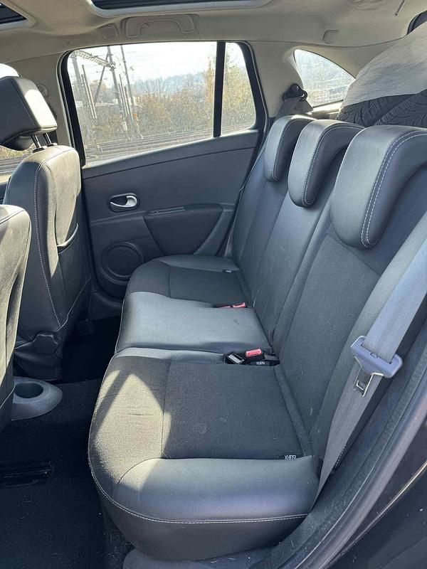 Gebraucht Renault Clio II Exception 103 PS (75 kW) 2011