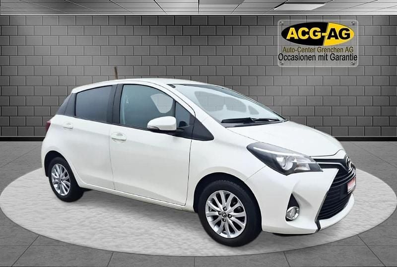 Gebraucht Toyota Yaris Trend 99 PS (72 kW) 2016