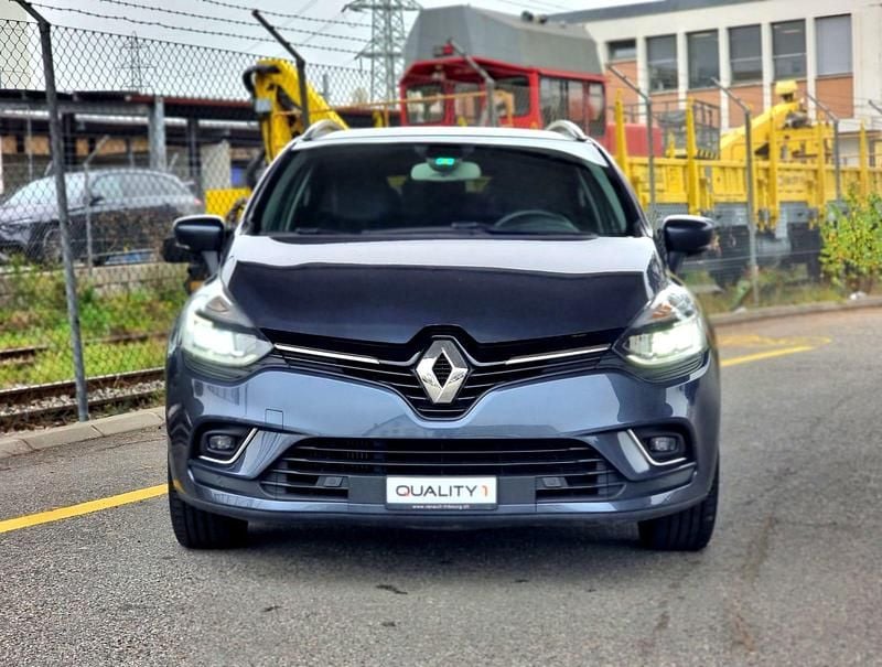 Gebraucht Renault Clio IV Intens 120 PS (88 kW) 2017