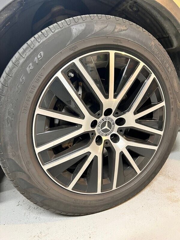 Gebraucht Mercedes GLC300 245 PS (180 kW) 2021 Coupé