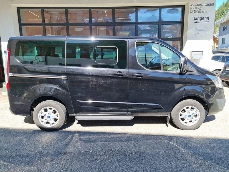 Gebraucht Ford Tourneo Trend 155 PS (114 kW) 2013 Van / Kleinbus