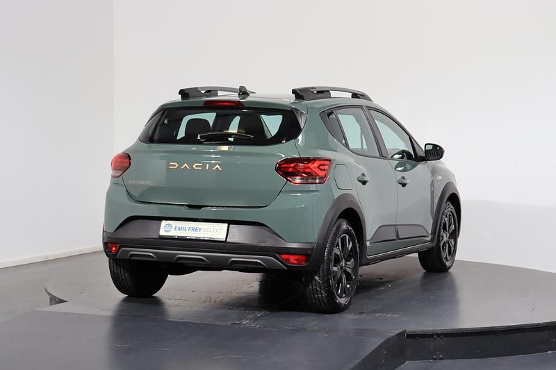 Gebraucht Dacia Sandero Extreme 110 PS (80 kW) 2023 Grün Limousine