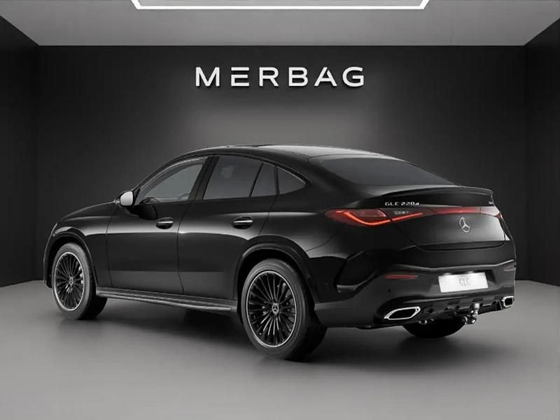 Neu Mercedes GLC220 197 PS (144 kW) 2026 Schwarz Coupé