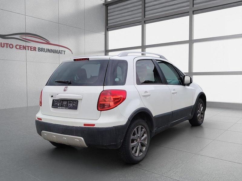 Gebraucht Fiat Sedici Cross 120 PS (88 kW) 2014 SUV