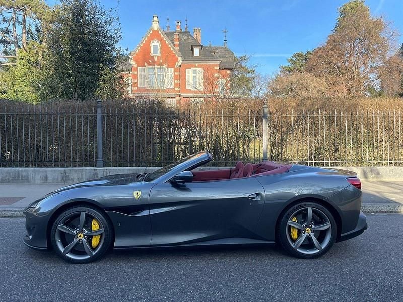 Gebraucht Ferrari Portofino 600 PS (441 kW) 2020 Grau Cabrio