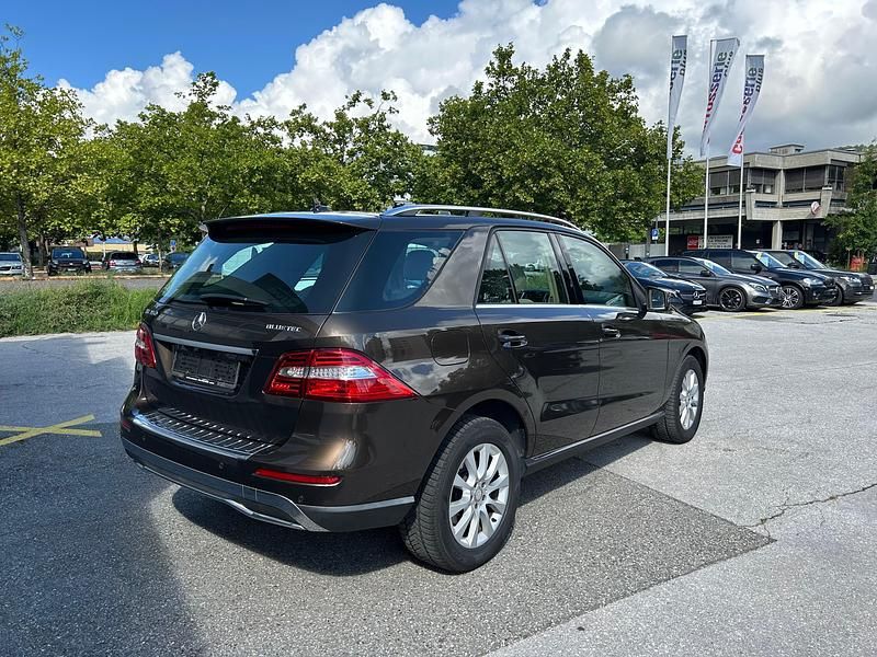 Gebraucht Mercedes ML350 Executive 258 PS (189 kW) 2013 SUV