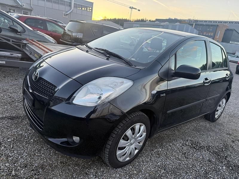Gebraucht Toyota Yaris Terra 90 PS (66 kW) 2008 Kleinwagen