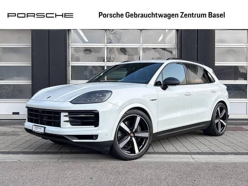 Weiss Gebraucht 2025 Porsche Cayenne SUV | CHF 119’900 (Superpreis) - Bild 1/4