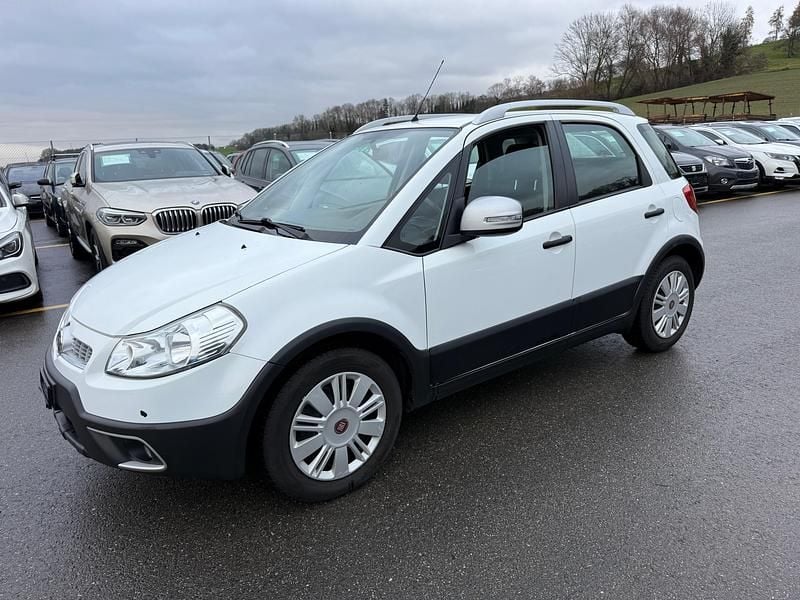 Gebraucht Fiat Sedici Dynamic 120 PS (88 kW) 2013 SUV