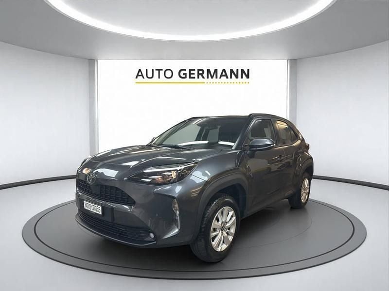 Neu Toyota Yaris Hybrid Comfort 131 PS (96 kW) 2025